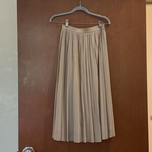 T.J.Maxx Beige A-Line Pleated Skirt